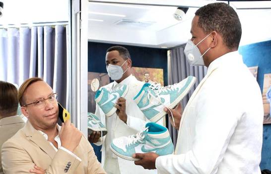 “El Boli” con tenis al congreso ¿y por qué no?