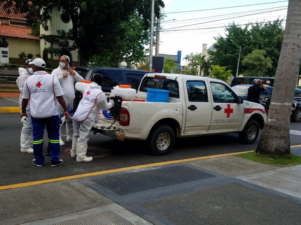 Alcaldía de San Cristóbal cierra parques al público luego de que 30 empleados dieron positivo a COVID-19