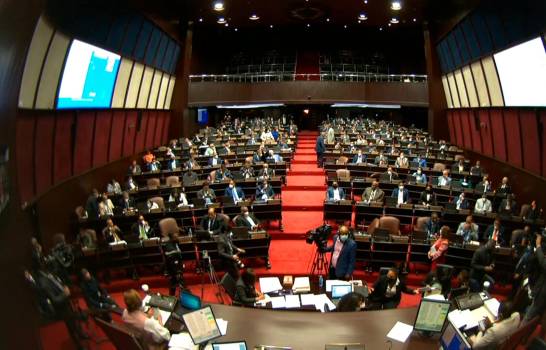 Diputados aprueban préstamo por 100 millones de dólares