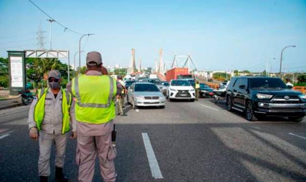 El toque de queda se mantendrá igual y se ampliará el libre tránsito