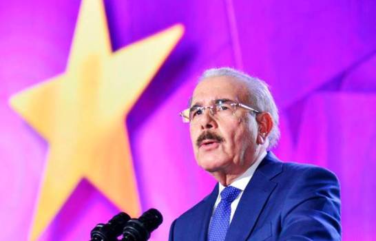 Danilo Medina, con un pie y medio en la presidencia del PLD