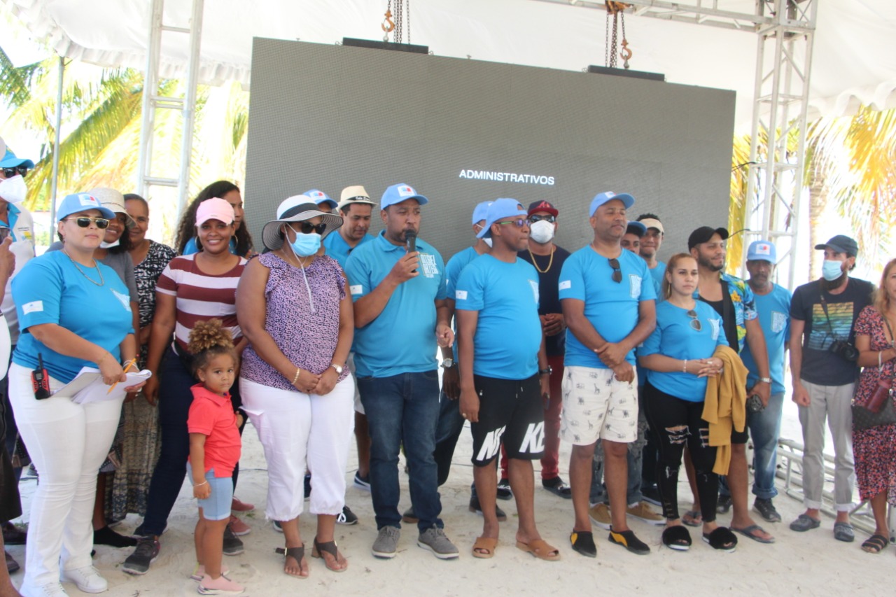 Presentan con éxito primer episodio serie de documentales: Todo Sobre