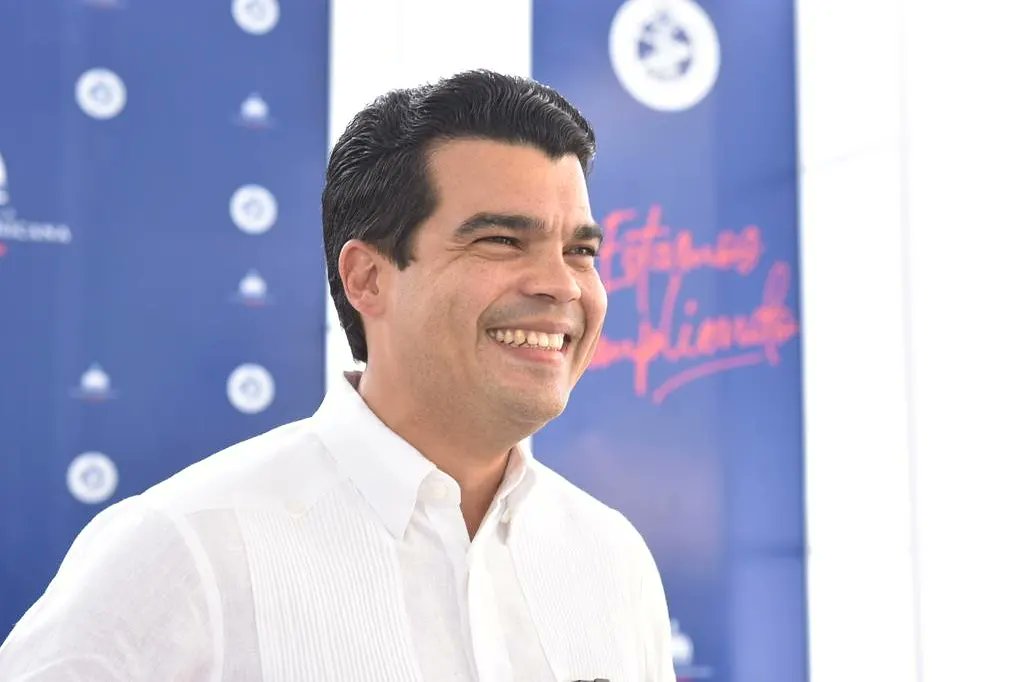 Wellington Arnaud uno de los funcionarios del gobierno mejor valorados.