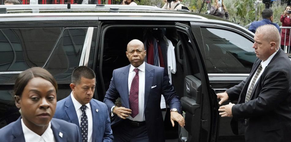 Eric Adams, alcalde de Nueva York acude al tribunal acusado de corrupción