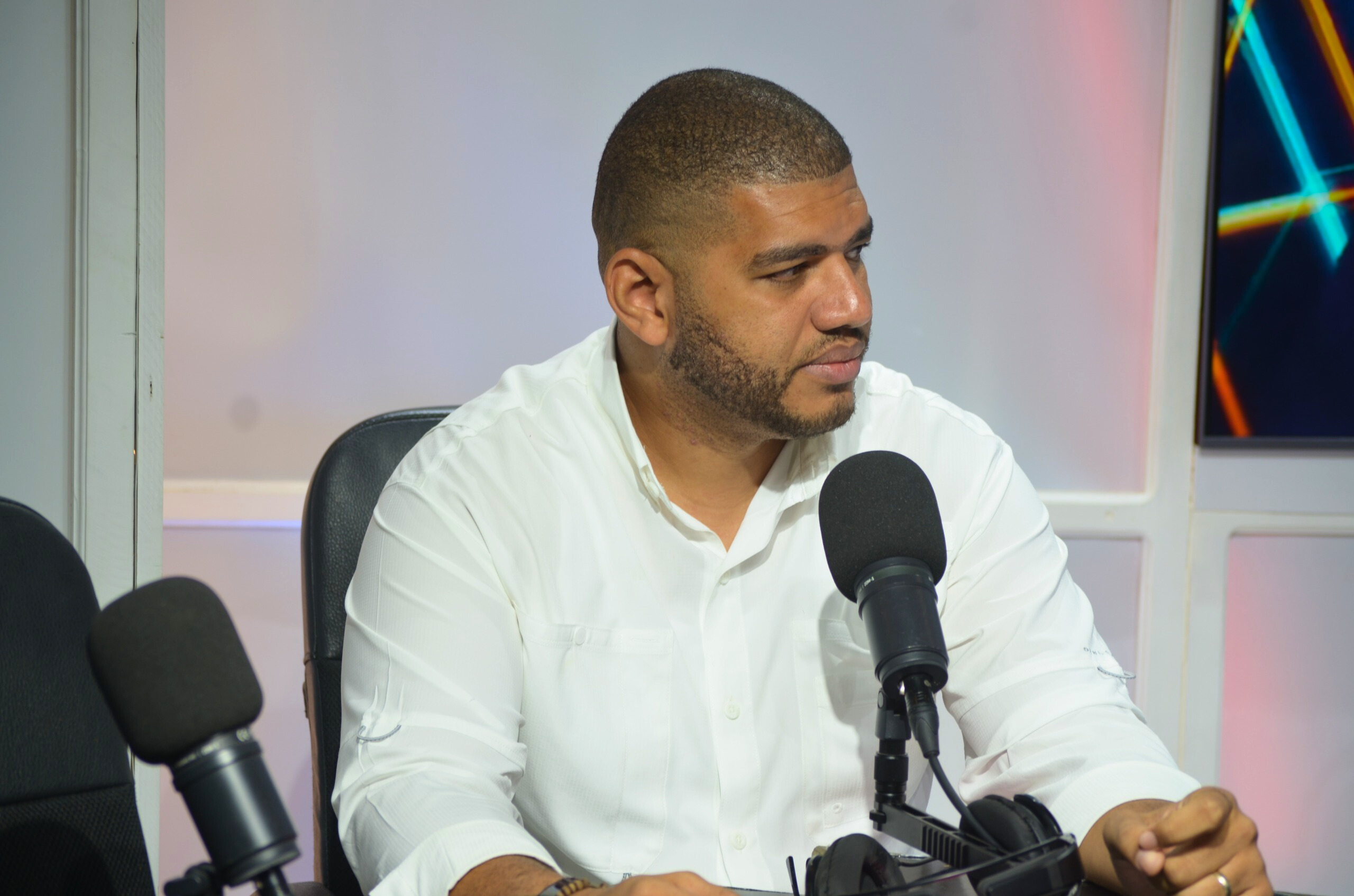 Exregidor Leandry Vargas a favor de las reformas.