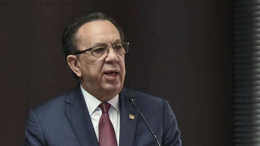 Valdez Albizu confirma la estabilidad de la economía dominicana